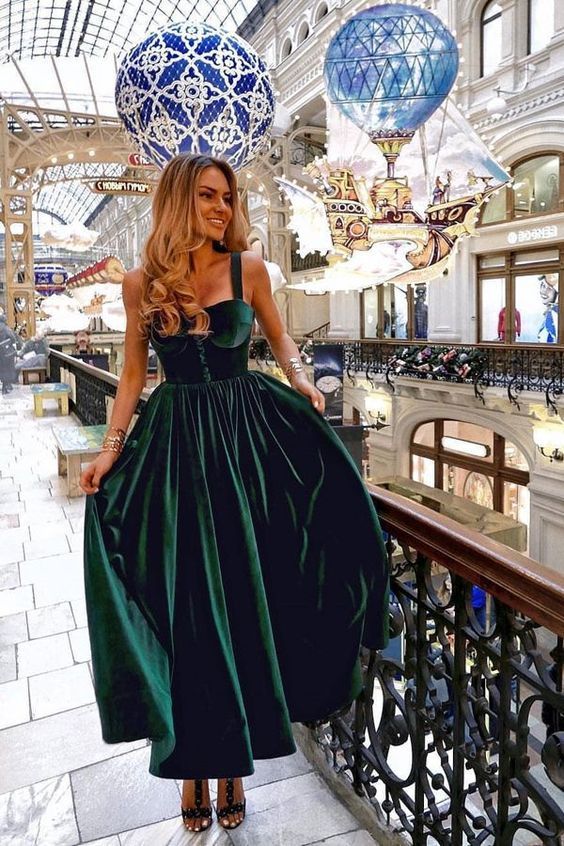 Vintage A-Line Spaghetti Straps Dark Green Velvet Prom Dress cg8150