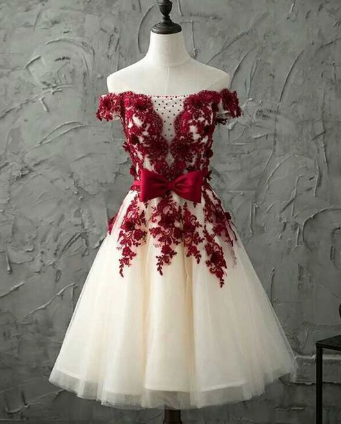 Burgunderrotes kurzes Spitzentüllkleid, Burgunderrotes Homecoming-Spitzenkleid cg865