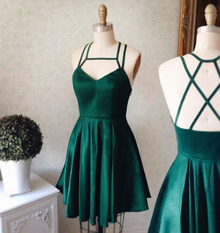 Smaragdgrünes Homecoming-Kleid, Kurzes Partykleid, Grüne Träger Formales Kleid, V-Ausschnitt Kurzes Homecoming-Kleid cg905