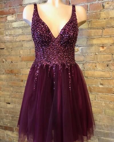 Elegant V neck Beaded Short Homecoming Dress cg9352