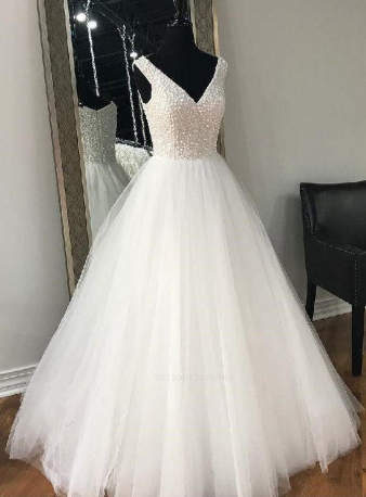 Maßgeschneidertes bequemes weißes Ballkleid cg973
