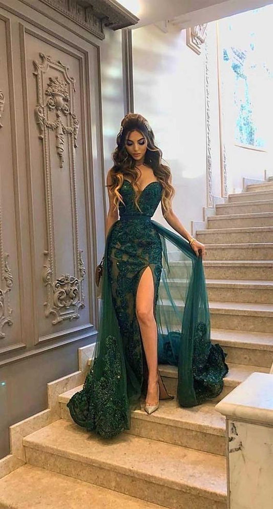 Grünes ärmelloses, langes Ballkleid mit Herzausschnitt und Schlitz, cg9868