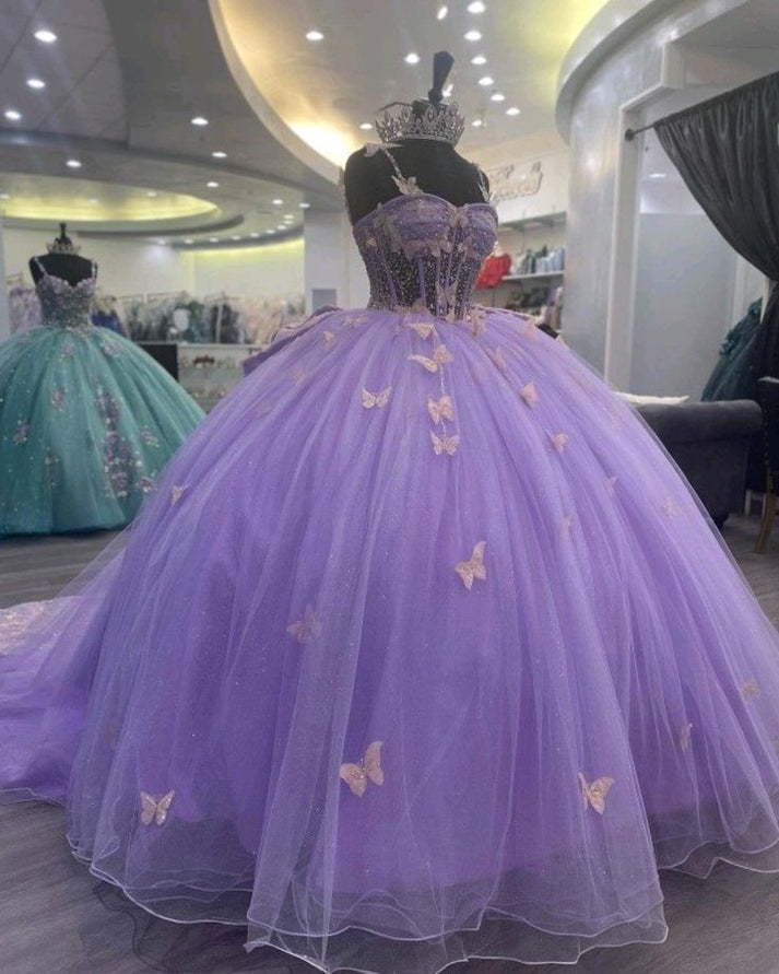 Ball Gown Sweetheart Neck Tulle Lace Purple Long Sweet 16 Dresses B058