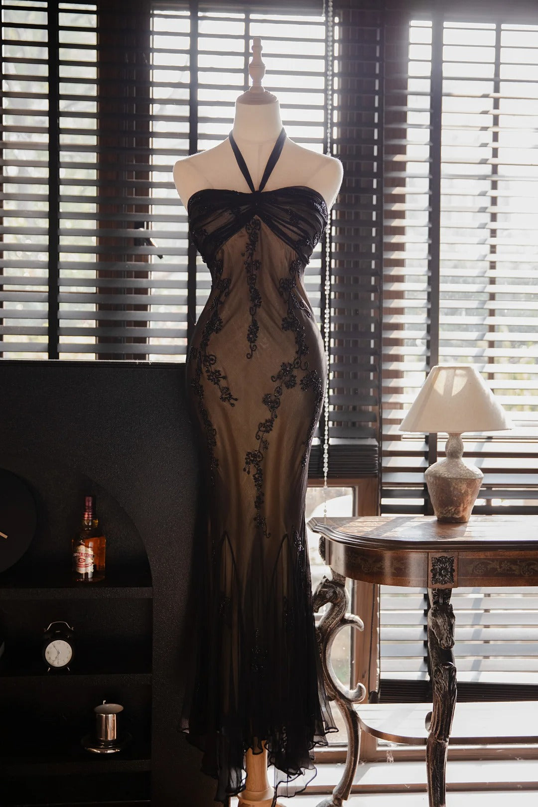 Sexy Halter Vintage Evening Dresses, Sleeveless Long Party Gowns cg25506