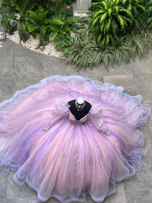 Elegant Ball Gown Off Shoulder Long Lantern Sleeves Appliques Tulle Princess Gown Quinceanera Dress for Sweet 16    cg25641