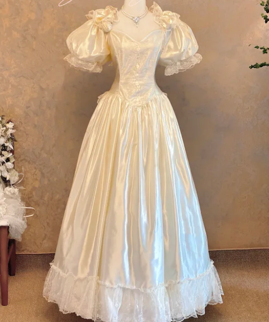 A Line Cream Satin Prom Party Dress Princess Gown Birthday Dress  cg26277