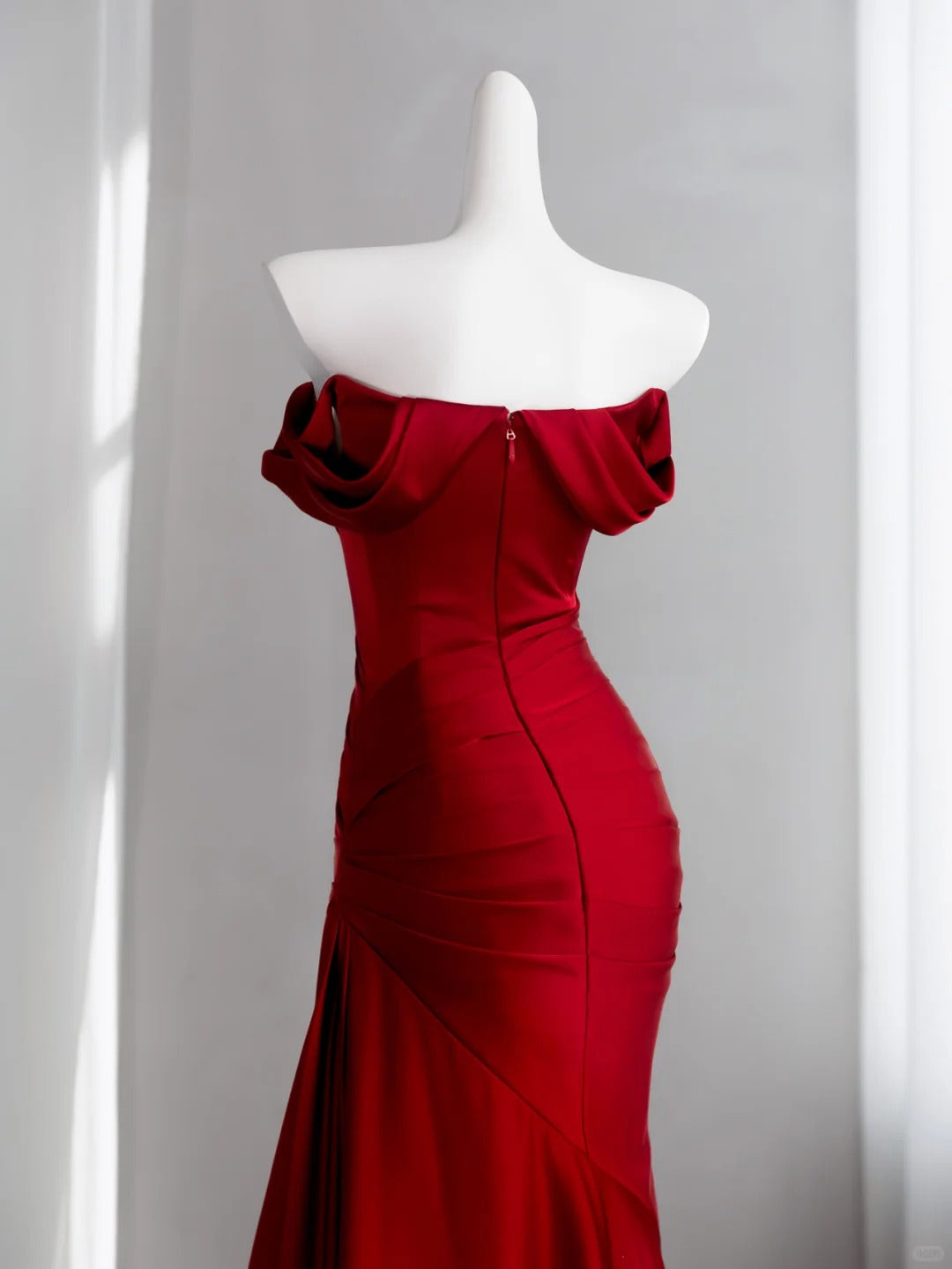 Charming Satin Prom Dress Red Mermaid Evening Dress CY0003