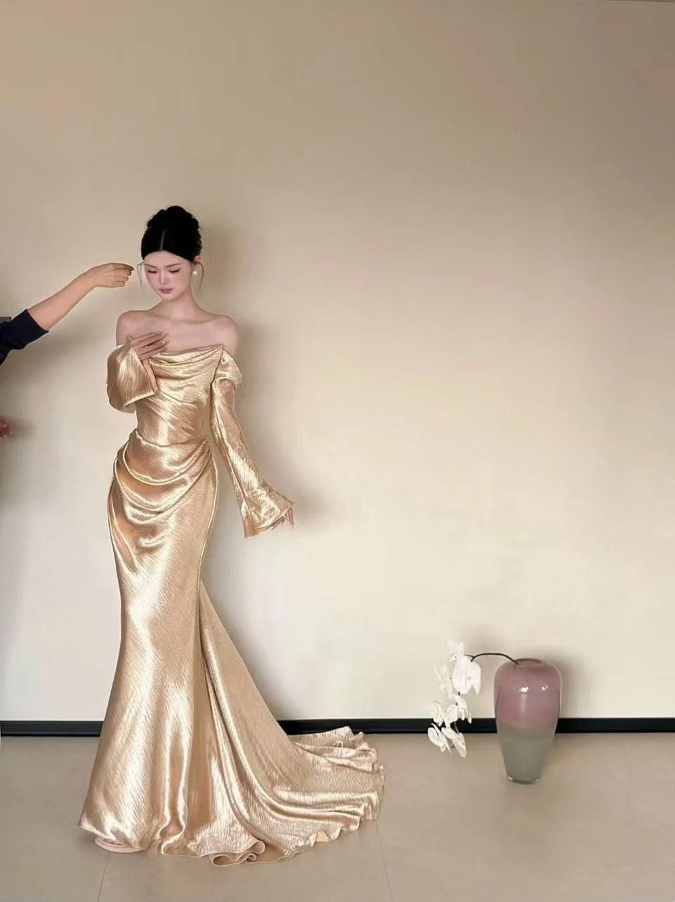 Sleek Off-the-Shoulder Ruched Gold Prom Dress Long Sleeve Mermaid Evening Dress CY0034