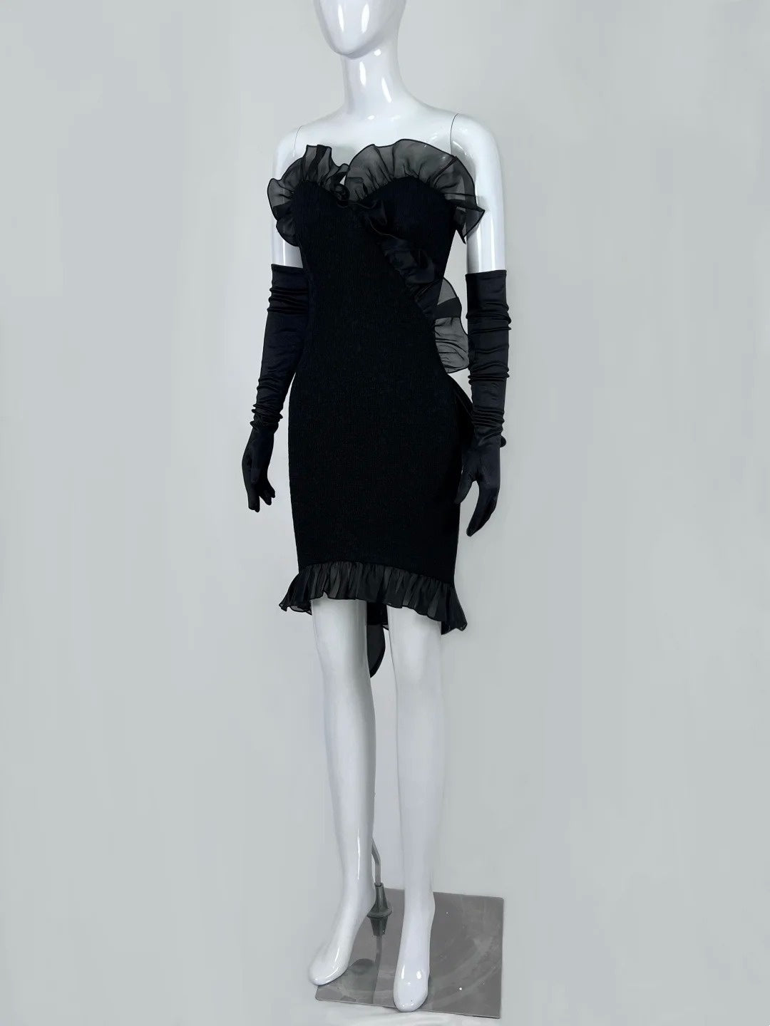 Gothic Strapless Sheath Black Homecoming Dress With Sleeve Bow Ruffles Sheath Short Dress CY0056