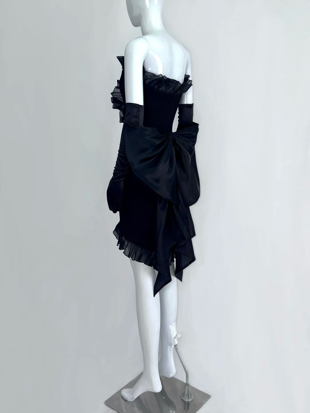 Gothic Strapless Sheath Black Homecoming Dress With Sleeve Bow Ruffles – classygown