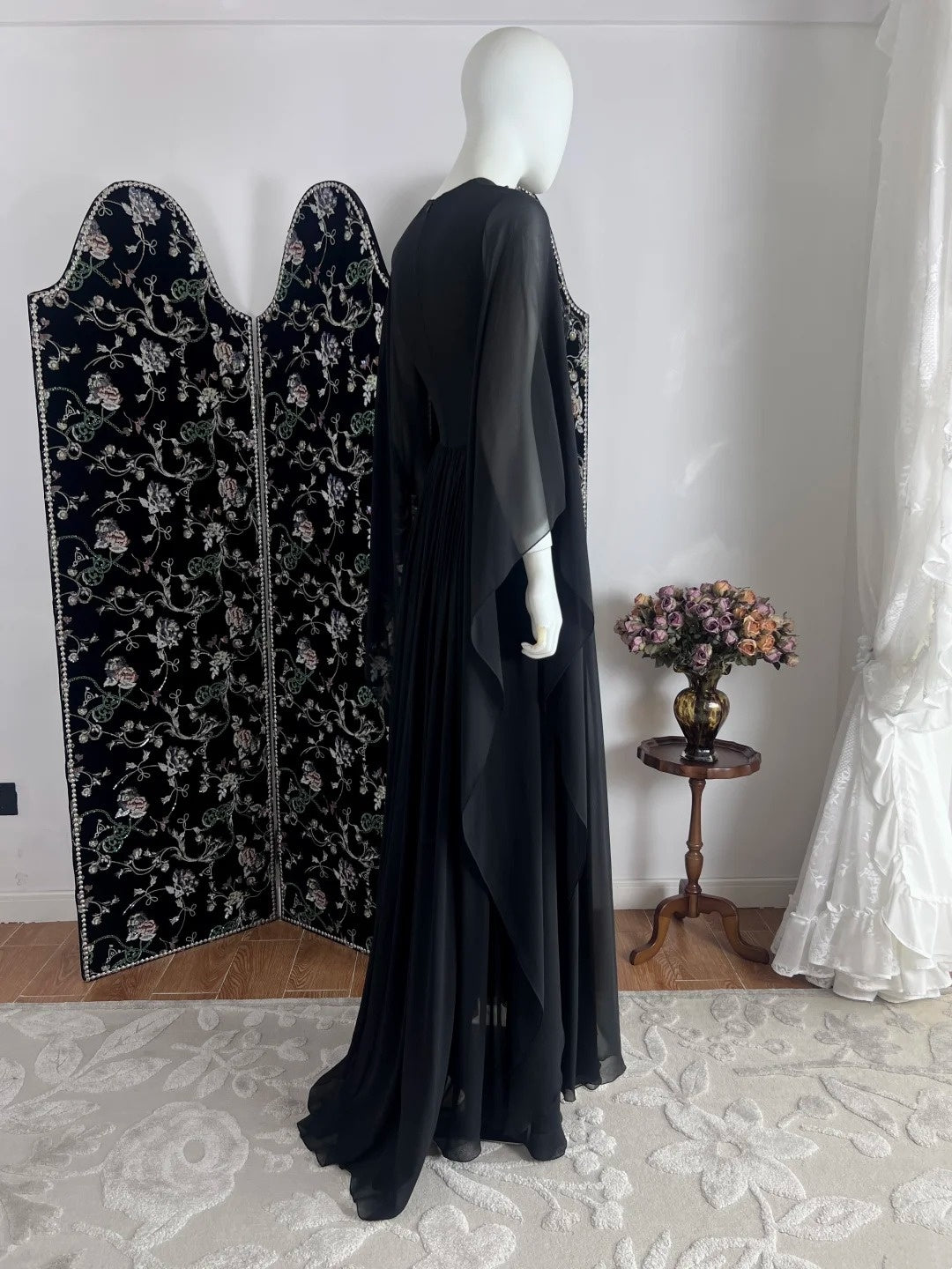 Gothic Jewel Neck Black Prom Dress Sequins Long Sleeve A-Line Evening Dress CY0069