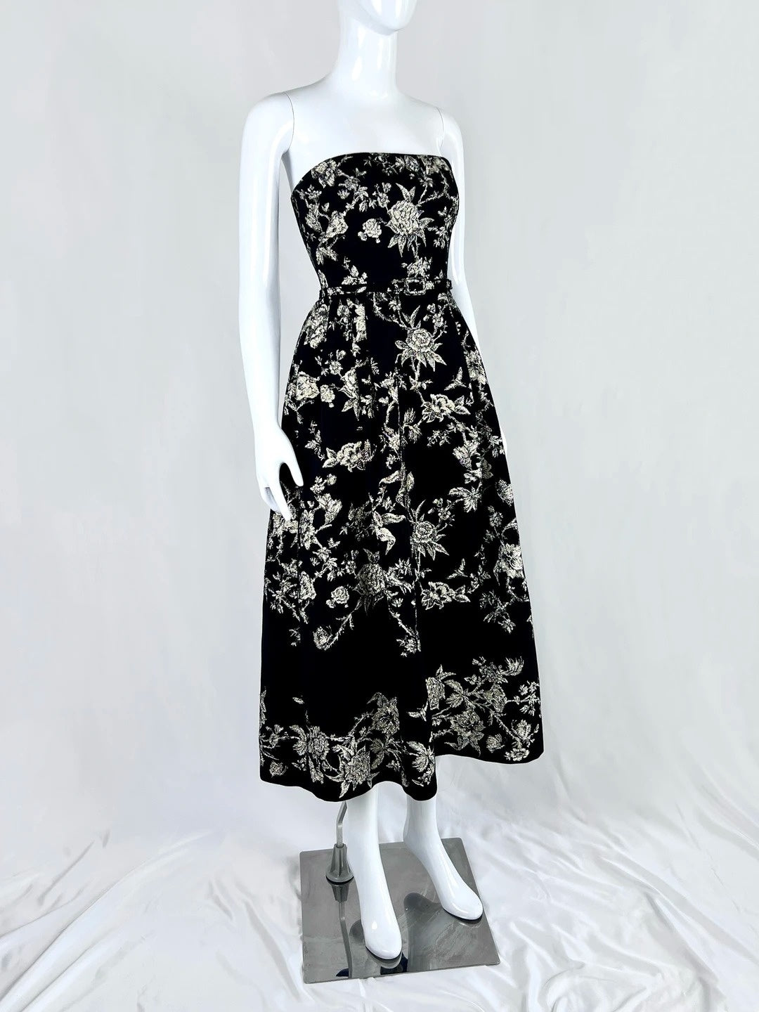 Glamorous Strapless Black Prom Dress Floral A-Line Evening Dress CY0081