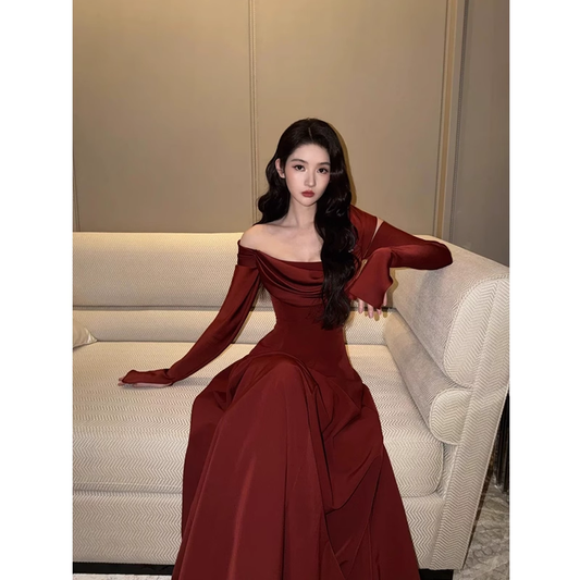 Red off-the-shoulder dress for women G126