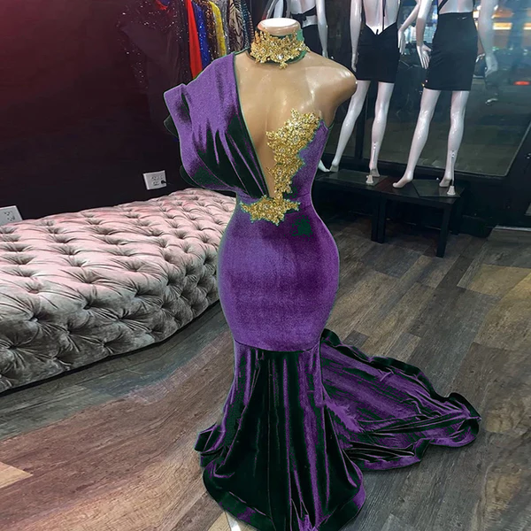 Smaragdgrüne Abendkleider High Neck Appliques Gold Spitze Meerjungfrau Ballkleider Sexy Formale Samt Partykleider cg19494