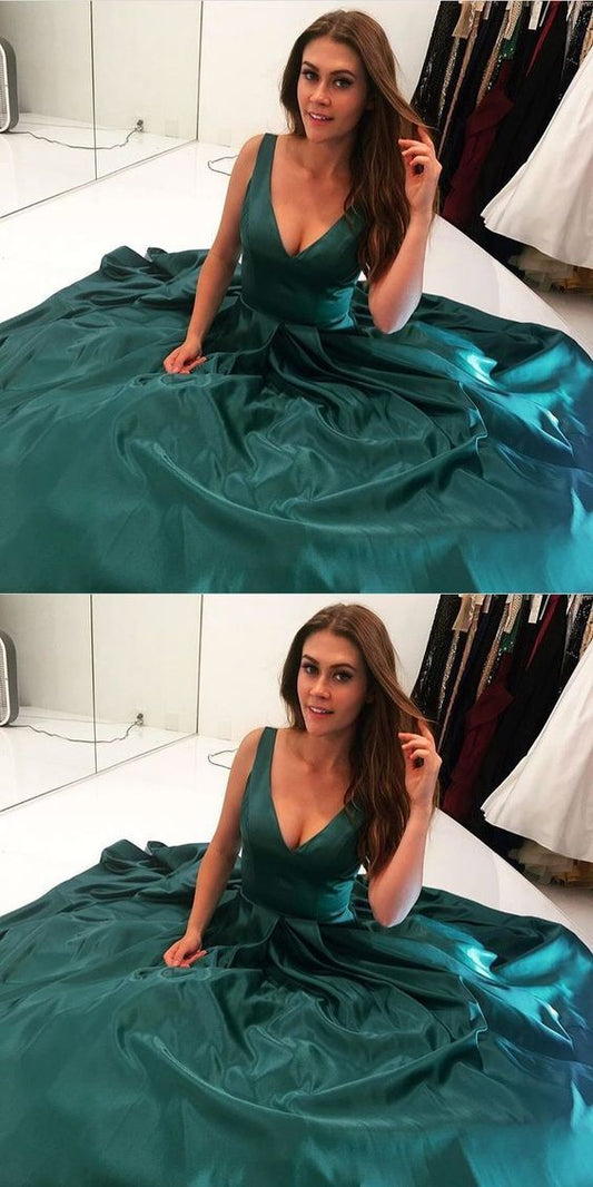 Princess Green V-Neck Long Satin Prom Dress with Pockets   cg11385