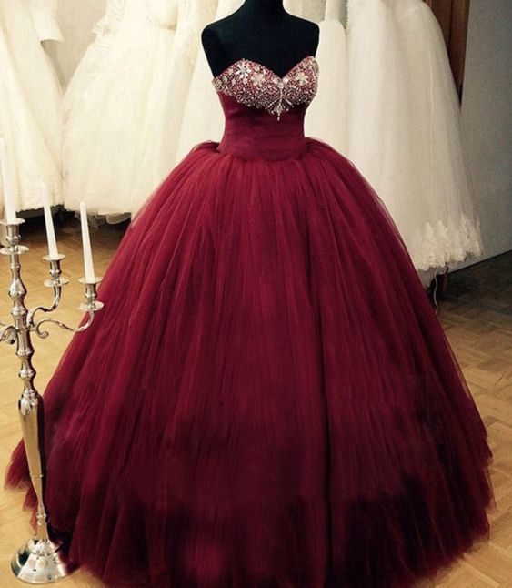 Romantic Burgundy Quinceanera Dresses Sweetheart Beaded Tulle Puffy Formal Prom Dress   cg11444