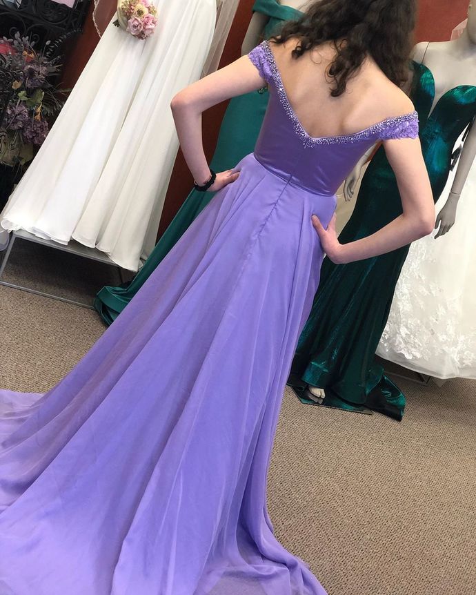 Off the Shoulder Purple Prom Dress    cg11479