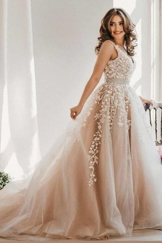 Elegant Ivory Long Prom Dress with Lace Appliques   cg11877