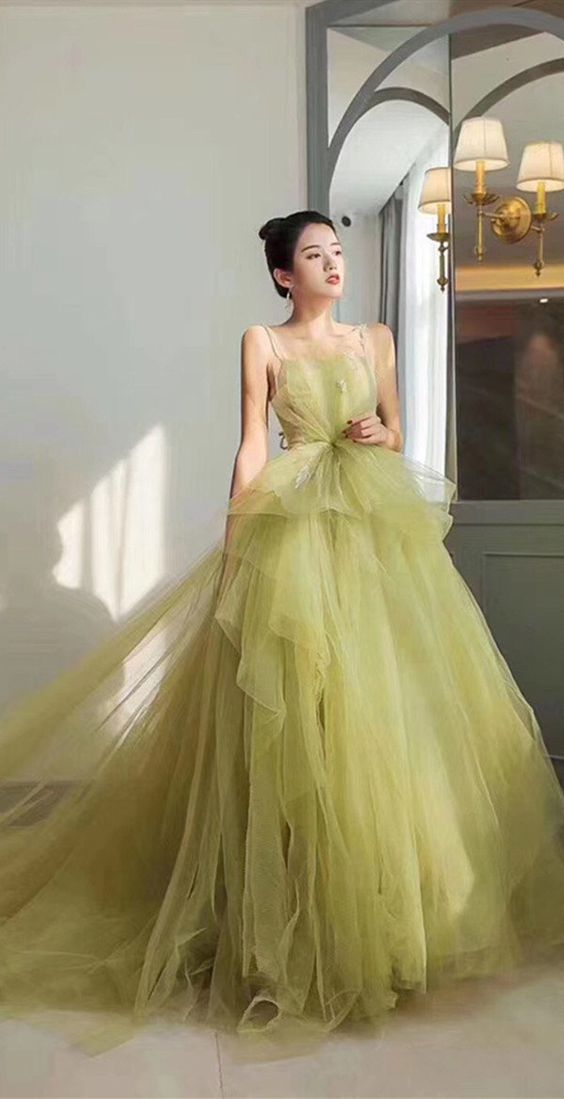 Spaghetti Straps A-line Wedding Dresses, 2020 Tulle Wedding prom Dresses   cg11968