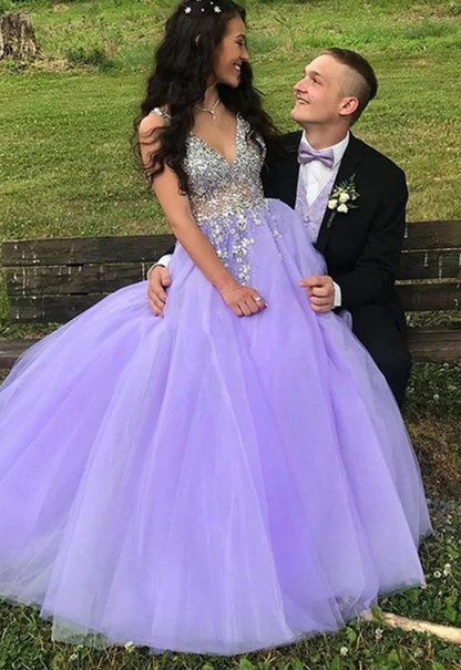 Gorgeous V Neck Beaded Purple Long Prom Dress   cg12384