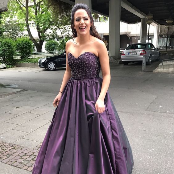 long prom dress Party Dress Evening Dresses Beaded Bodice Ball Gown Purple   cg14456