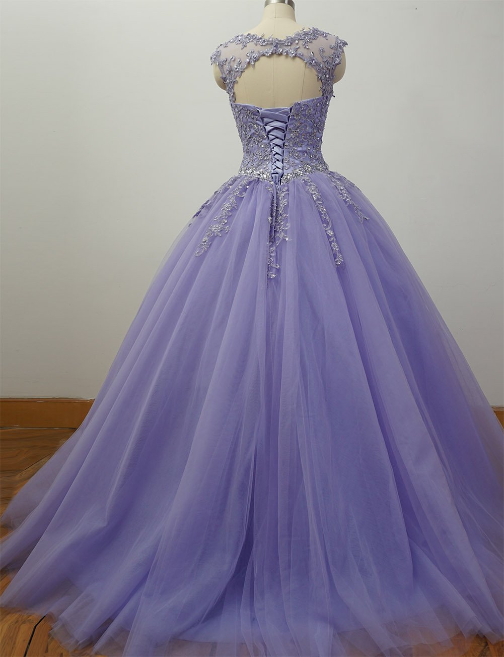 Gorgeous Cap Sleeves Lavender Ball Gown Quinceanera Dresses Lace Appli ...