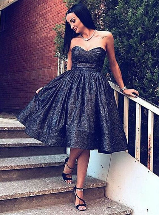 A-Line Sweetheart Knee Length Black homecoming Dress cg1473