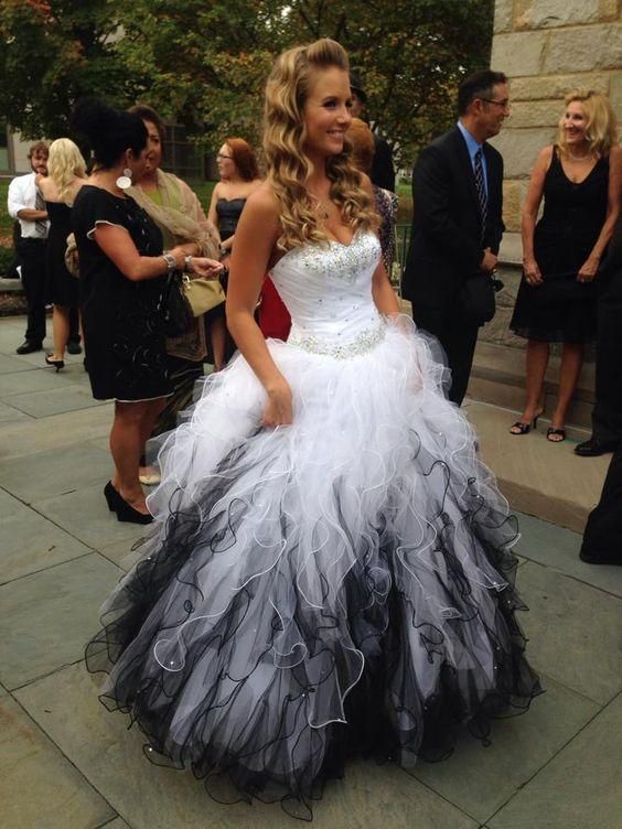 White And Black Quinceanera Sequins Sweetheart Sleeveless Ball Gown Prom Dress   cg15317