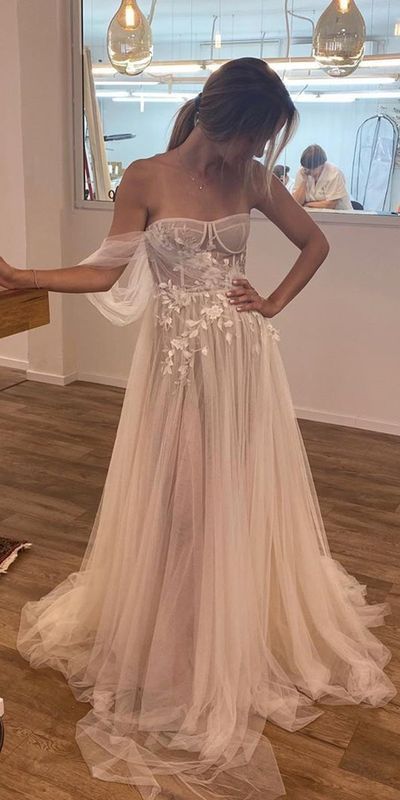 Off the shoulder tulle prom dress    cg15944