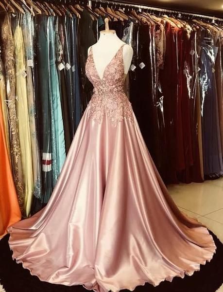 Gorgeous A-line V-neck Appliques Top Hot Selling Long Prom Dresses   cg16547