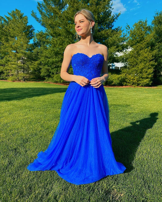 Beautiful A Line Sweetheart Blue Long Prom/Evening Dress with Appliques   cg17024