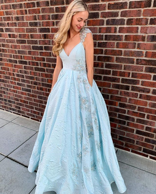 Charming Appliques A-Line Prom Dresses,Long Prom Dresses,Cheap Prom Dresses   cg17051