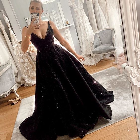 A-line V Neck Black Long Prom Dress    cg17421