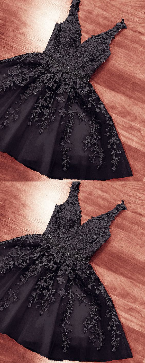 Short Black Lace Embroidery V Neck Homecoming Party Dress For Girls   cg18334