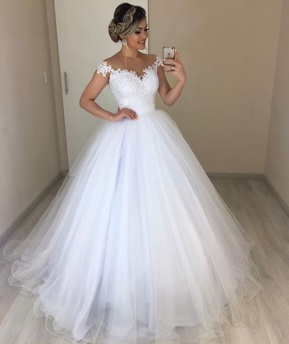 Off the Shoulder White Tulle Ball Gown Wedding Dress with Appliques Prom Dress     cg16080