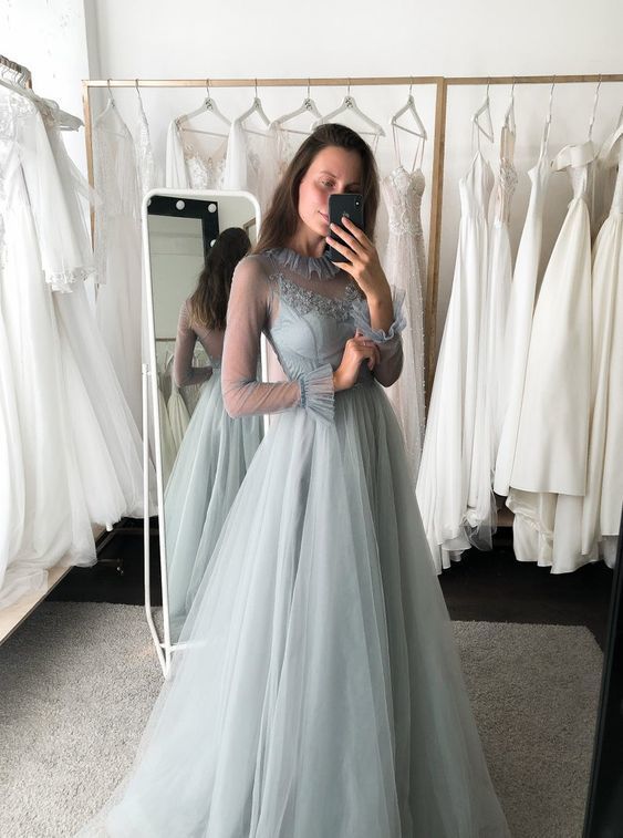 Vintage Grey Tulle Prom Dress    cg20193