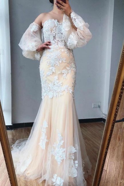 Evening dress long with sleeves