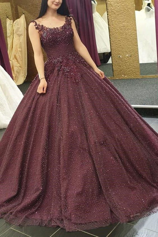 Burgundy Long Formal Ball Gown Prom Dresses With Lace Applique    cg22217