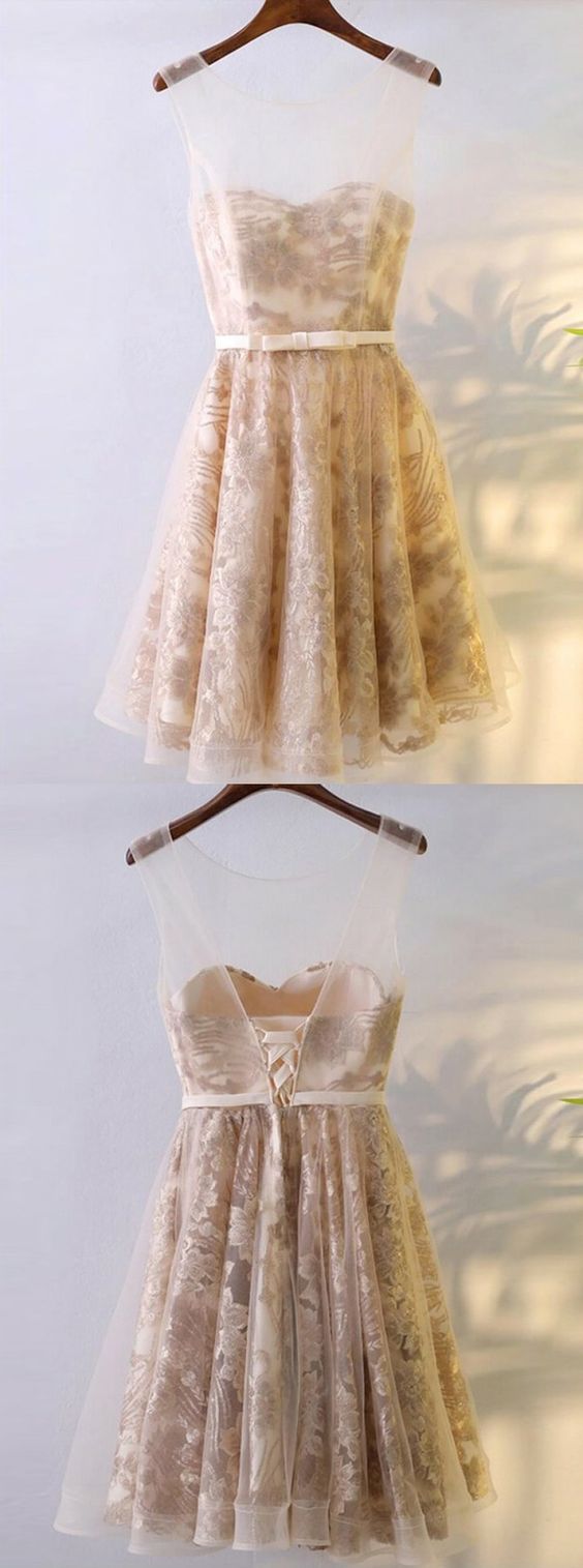 A-Line Boat Neck Knee-Length Champagne Tulle Homecoming Dress with Lace cg3703