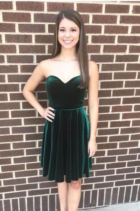 Casual Sweetheart Hunter Green Homecoming Dress cg3734