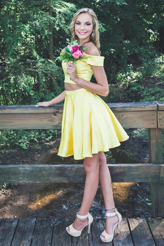Off the Shoulder Two Piece Party Dress, Yellow Short Homecoming Dress  cg4795