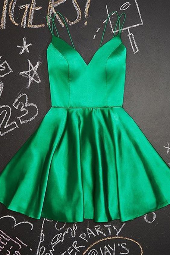 A-Line Short green Homecoming Dress Satin Party Dress cg5148