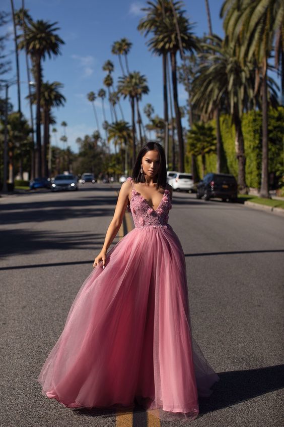 Dusty Pink Beaded Tulle Gown ， Long Prom Dress cg5534