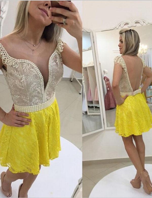 Round Neck Cap Sleeves Yellow Red Lace Short Homecoming Dresses With Pearls cg570