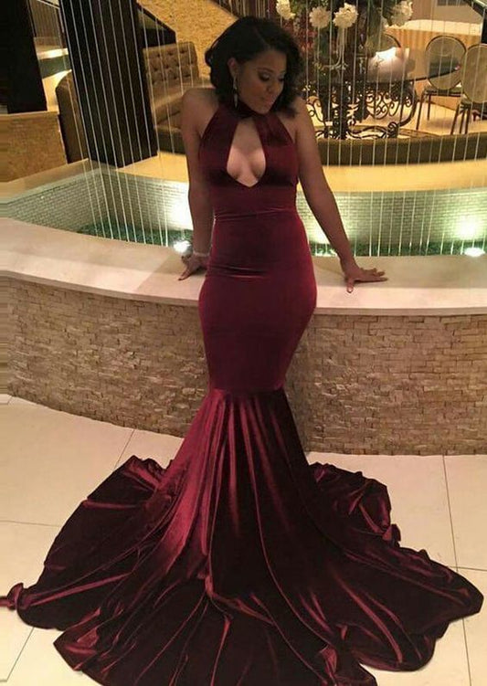 Sexy Burgundy Velvet Prom Dresses Halter Keyhole Neckline Sleeveless Mermaid Evening Gowns cg5733
