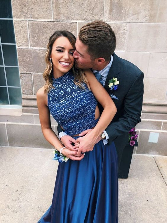 Elegant A Line Halter Cross Royalblue Long Prom Dresses with Beading  cg6214