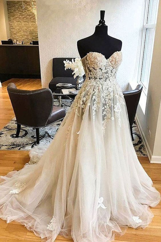 White sweetheart lace applique tulle wedding dress, lace wedding gown, lace bridal prom dress  cg6489
