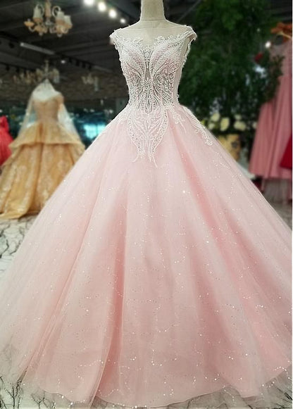 Romantic Tulle Bateau Neckline A-line Wedding Dress With Lace Appliques cg850