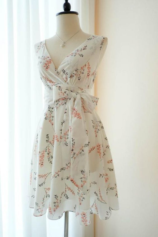 White Floral Vintage Homecoming Dress   cg9837