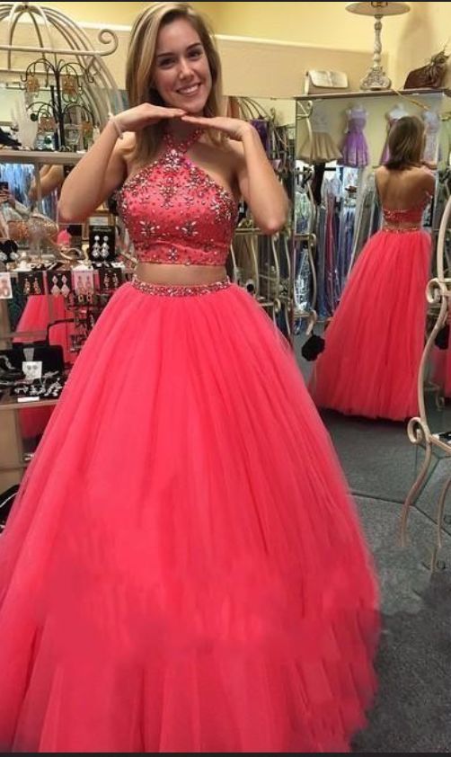 A-line Halter Prom Dresses Two Pieces Sequin Crystal Beads Open Back Tulle Skirt Formal Evening Gowns Party Dress Special Occasion Dresses  cg9848